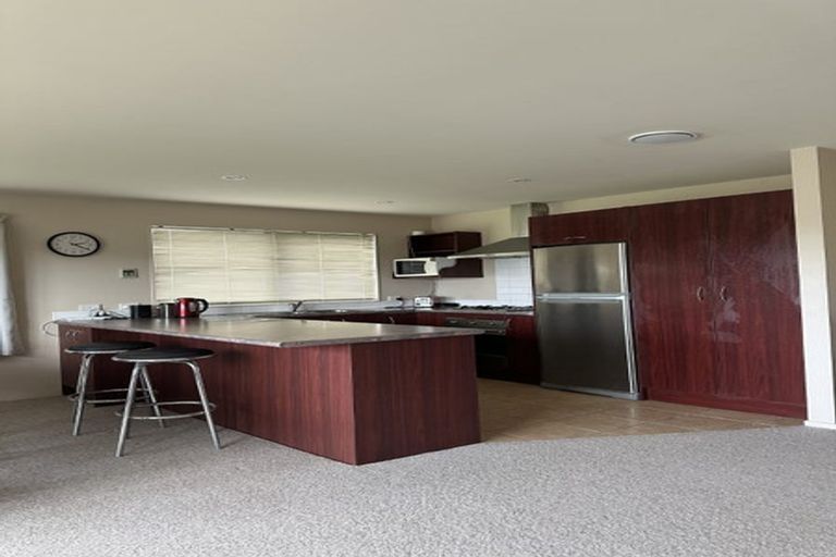 Photo of property in 11 Milford Street, Aotea, Porirua, 5024