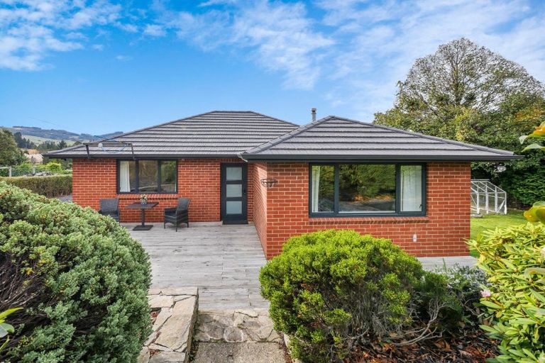 Photo of property in 2 Flower Street, Fairfield, Dunedin, 9018