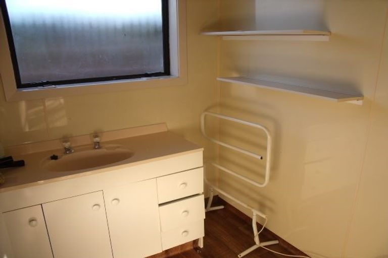 Photo of property in 19 Wolsey Place, Hillmorton, Christchurch, 8025