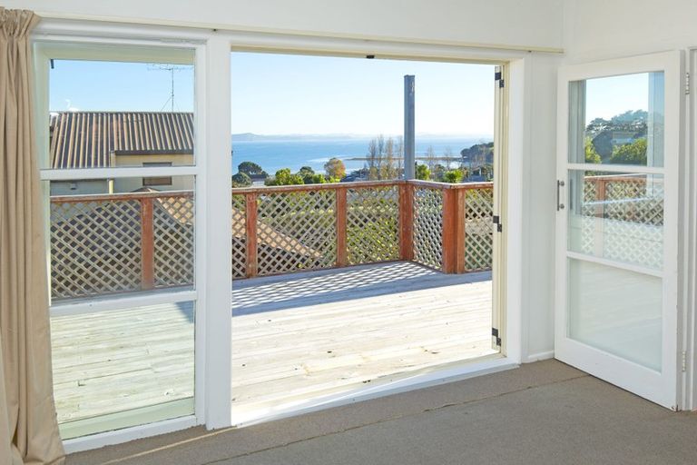 Photo of property in 952a Whangaparaoa Road, Manly, Whangaparaoa, 0930
