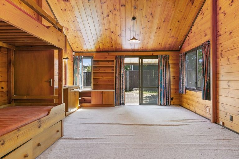 Photo of property in 63 Wharewaka Road, Wharewaka, Taupo, 3330