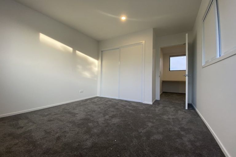 Photo of property in 26 Cessna Crescent, Mangere, Auckland, 2022