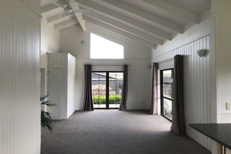 Photo of property in 32c Thelma Road, Mangawhai Heads, Mangawhai, 0505