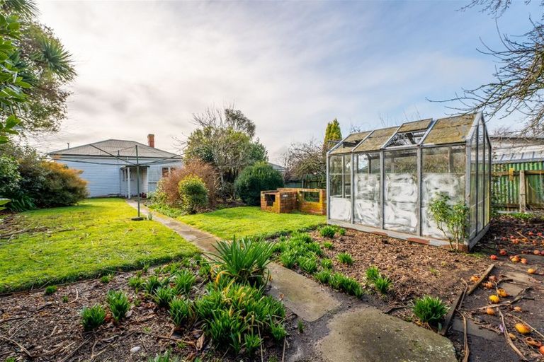 Photo of property in 24 Roslyn Terrace, West End, Timaru, 7910