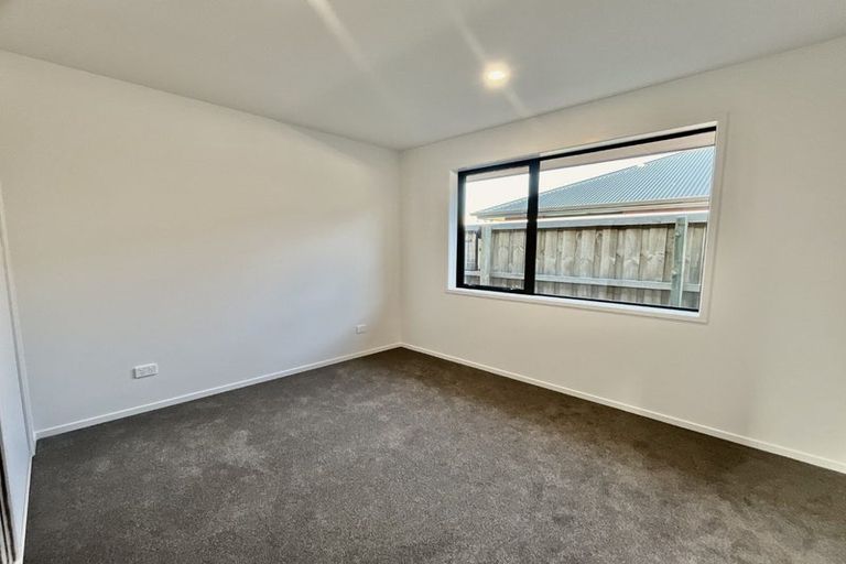 Photo of property in 8 Chambers Avenue, Woodend, 7610