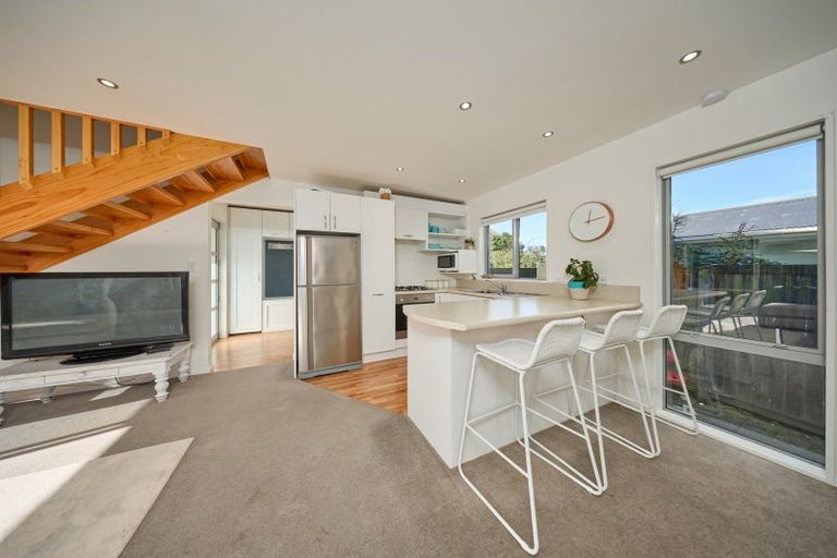 Photo of property in 2/5 Kotuku Road, South Bay, Kaikoura, 7300