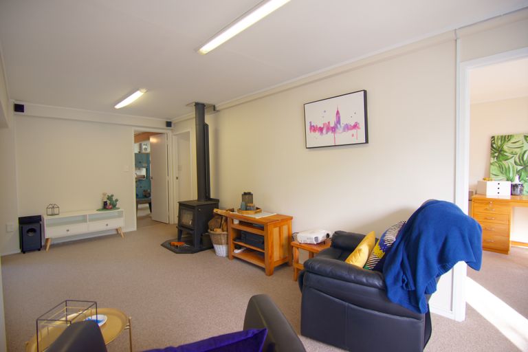 Photo of property in 33 Point Wells Road, Point Wells, Warkworth, 0986