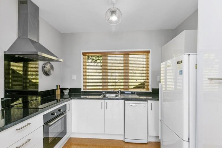 Photo of property in Thanet Court, 6/2 Penn Way, Brooklyn, Wellington, 6021