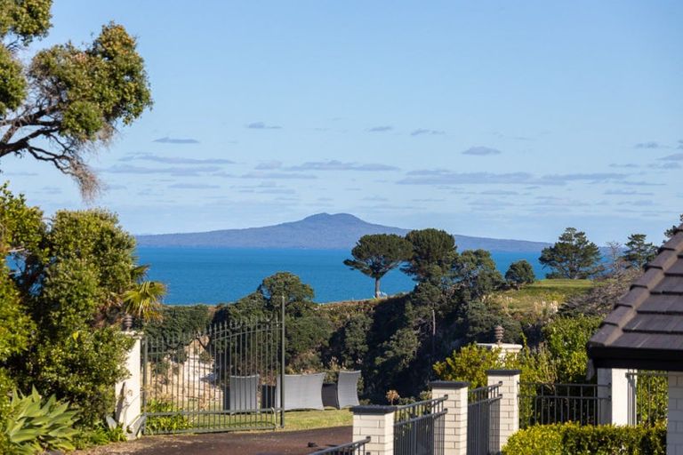 Photo of property in 28 Island View Drive, Gulf Harbour, Whangaparaoa, 0930