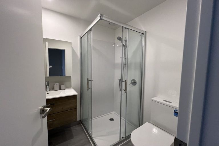 Photo of property in 341 Glengarry Road, Glen Eden, Auckland, 0602