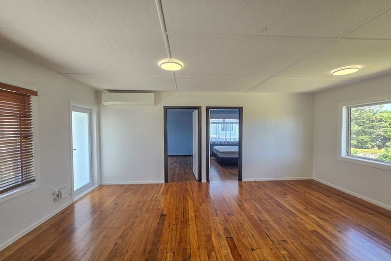 Photo of property in 382 Pukehina Parade, Pukehina, 3189