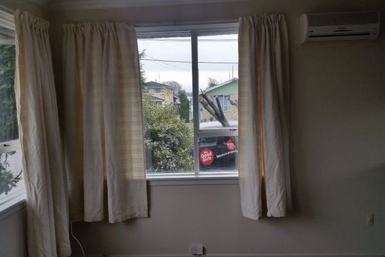 Photo of property in 1/552 Hereford Street, Linwood, Christchurch, 8011