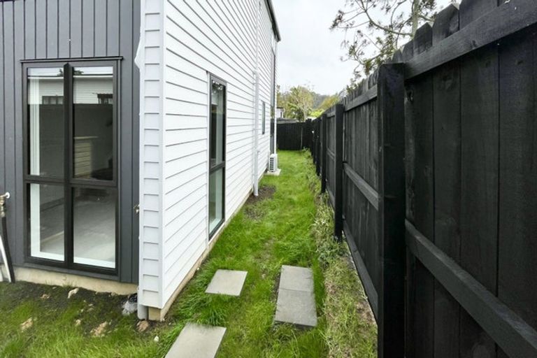 Photo of property in 9/8 Rosier Road, Glen Eden, Auckland, 0602