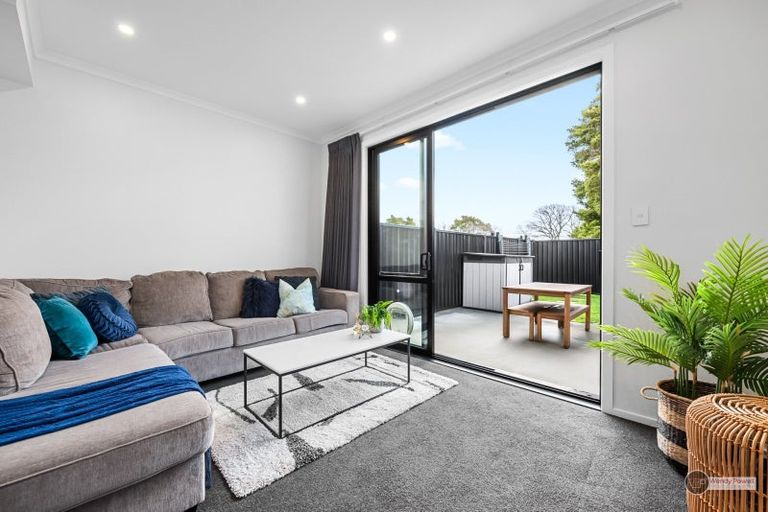 Photo of property in 4 Josland Lane, Wallaceville, Upper Hutt, 5018