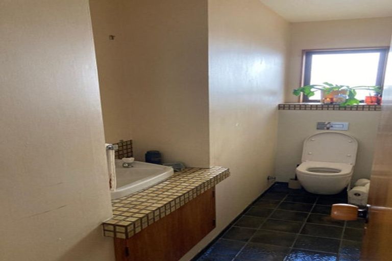 Photo of property in 8/9 Wilkinson Street, Oriental Bay, Wellington, 6011