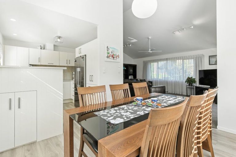 Photo of property in 20 Taiko Street, Horahora, Whangarei, 0110