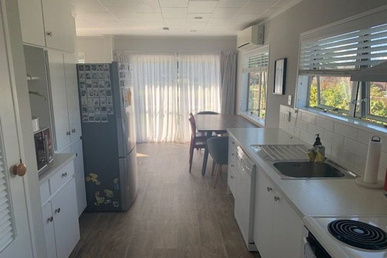 Photo of property in 18 Sheridan Crescent, Leamington, Cambridge, 3432