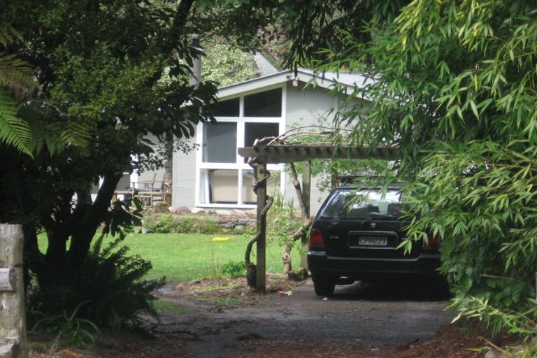 Photo of property in 1 Okareka Loop Road, Lake Okareka, Rotorua, 3076