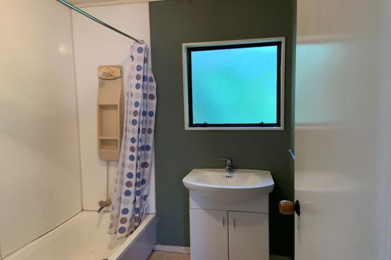 Photo of property in 12c Commins Road, Onerahi, Whangarei, 0110