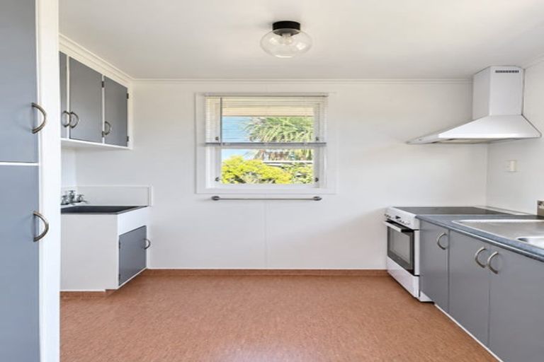 Photo of property in 10a Vogel Street, Fitzroy, New Plymouth, 4312