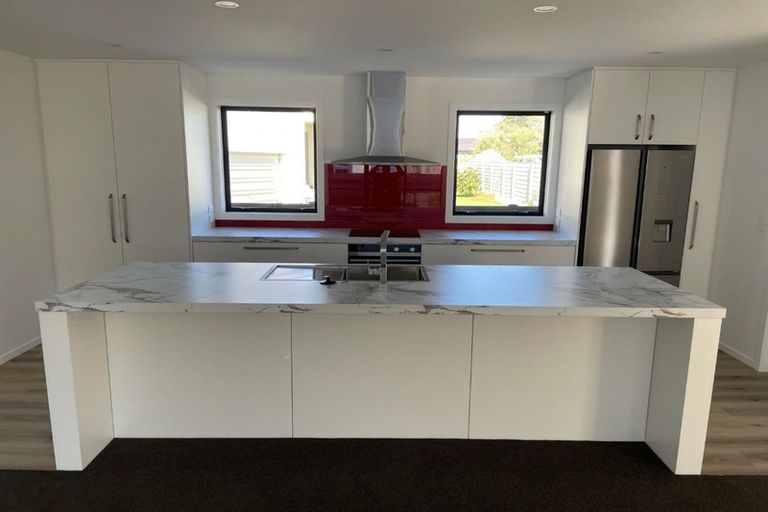 Photo of property in 215 Queens Drive, Windsor, Invercargill, 9810