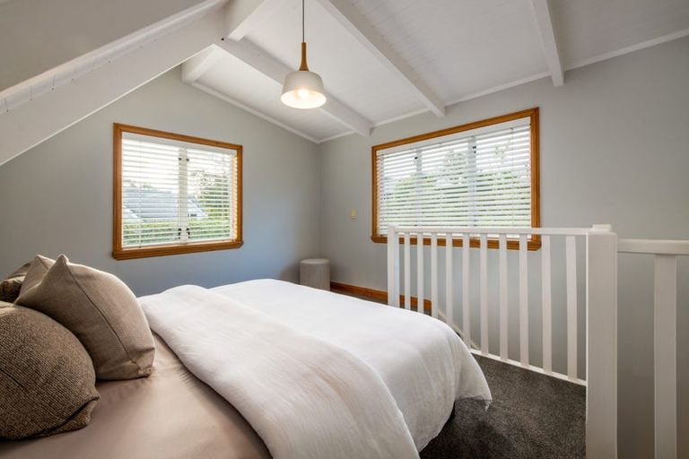 Photo of property in 2/22 View Road, Campbells Bay, Auckland, 0630