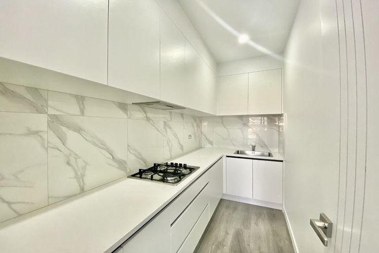 Photo of property in 98 Ksenia Drive, Flat Bush, Auckland, 2019