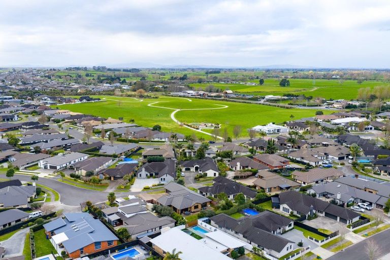 Photo of property in 18 Connor Court, Huntington, Hamilton, 3210