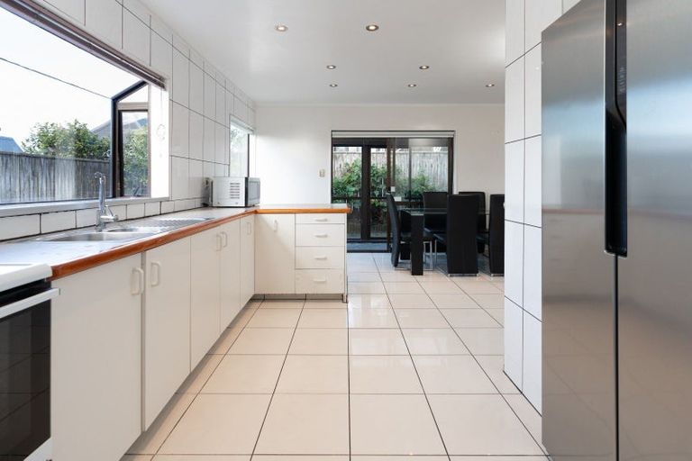 Photo of property in 36b Kaikoura Street, Maupuia, Wellington, 6022