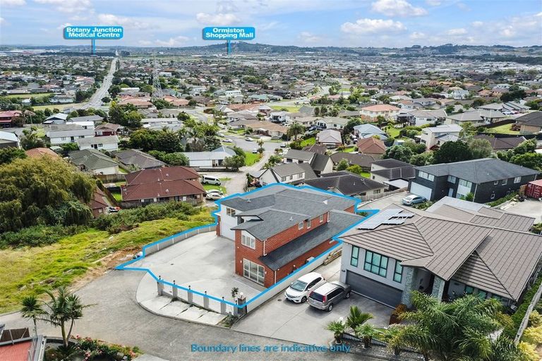 Photo of property in 23 Bartells Drive, Goodwood Heights, Auckland, 2105