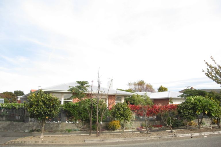 Photo of property in 16 Burnton Street, Epuni, Lower Hutt, 5011