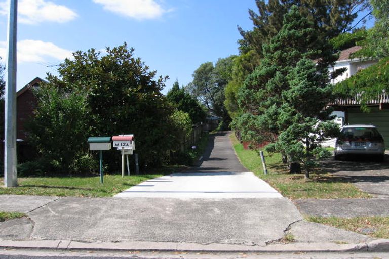 Photo of property in 2/12 Elmira Place, Browns Bay, Auckland, 0630