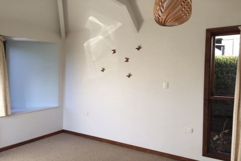 Photo of property in 124 Beacon Point Road, Wanaka, 9305