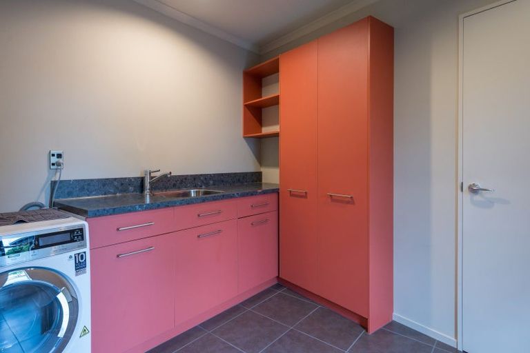 Photo of property in 12 Lobank Place, Richmond, 7020