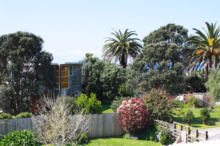 Photo of property in 9 Tuna Place, Whiritoa, Whangamata, 3691