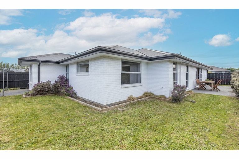 Photo of property in 12 Booth Way, Belfast, Christchurch, 8051