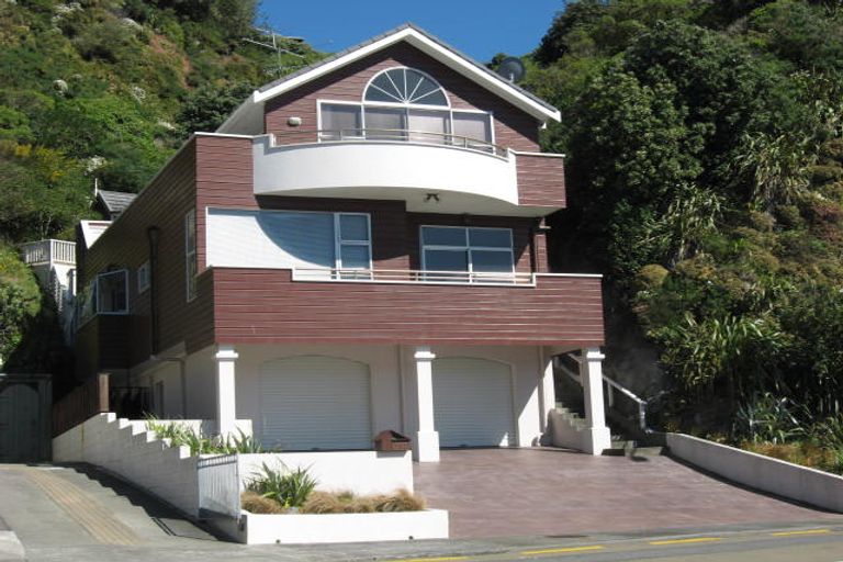 Photo of property in 202 Evans Bay Parade, Hataitai, Wellington, 6021