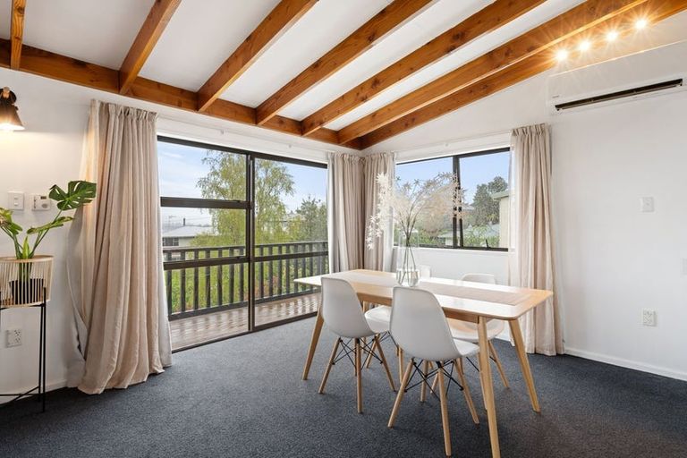 Photo of property in 21 Tweed Street, Kinmont Park, Mosgiel, 9024