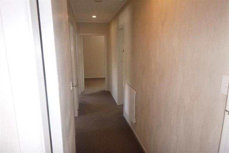 Photo of property in 12 Grant Place, Greenmeadows, Napier, 4112