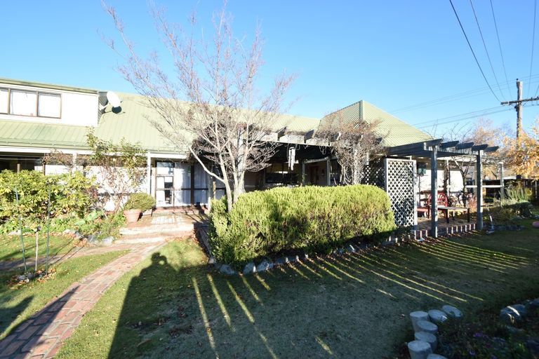 Photo of property in 32 Mackenzie Drive, Twizel, 7901