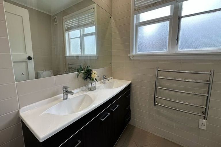 Photo of property in 52 Reihana Street, Orakei, Auckland, 1071