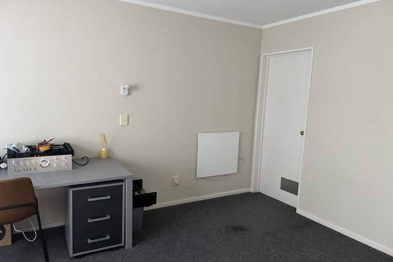 Photo of property in 22a-b Milton Road, Bluff Hill, Napier, 4110