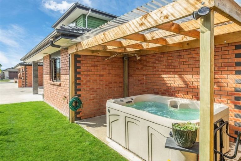 Photo of property in 31 Sirius Crescent, Rototuna North, Hamilton, 3210