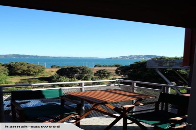 Photo of property in 11/2 Onslow Road, Khandallah, Wellington, 6035