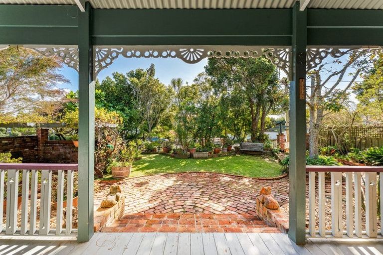 Photo of property in 1/3 Bayswater Avenue, Bayswater, Auckland, 0622