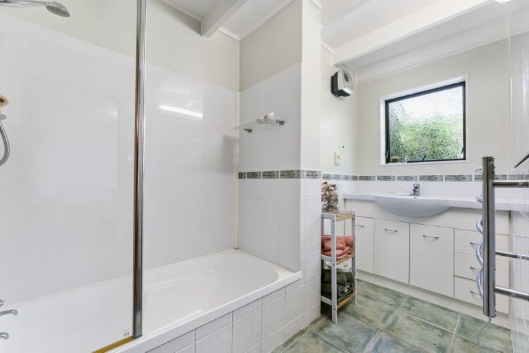 Photo of property in 251 Waitaha Road, Welcome Bay, Tauranga, 3112