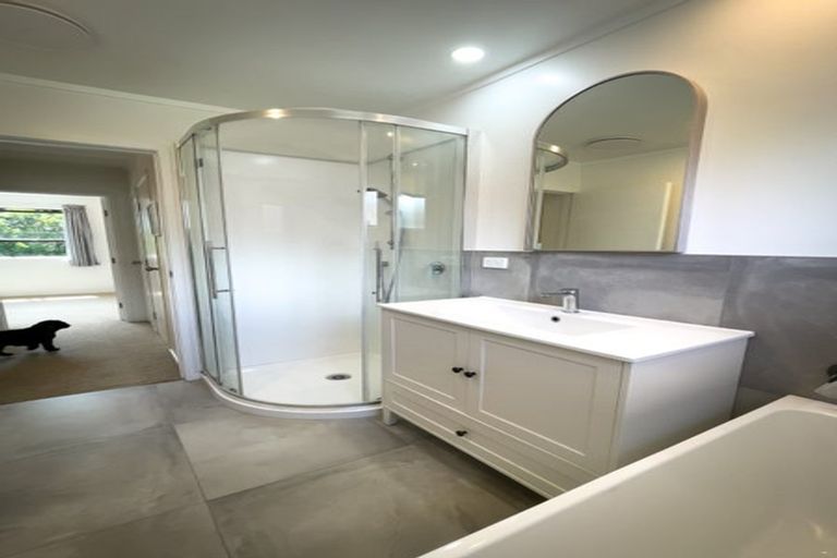 Photo of property in 4/59 Rangatira Road, Beach Haven, Auckland, 0626