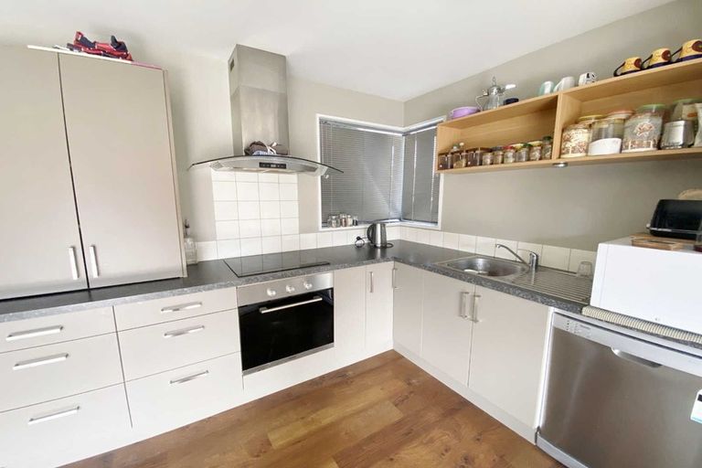 Photo of property in 7/190 Lincoln Road, Addington, Christchurch, 8024