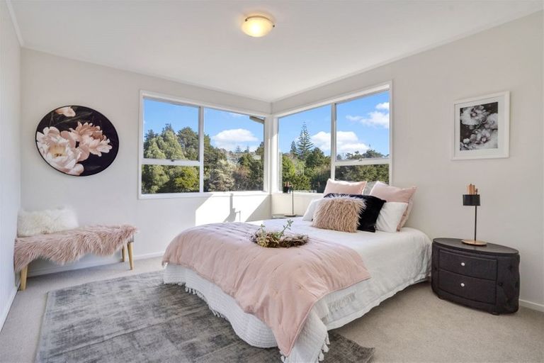 Photo of property in 18 Vonnell Place, Birkdale, Auckland, 0626