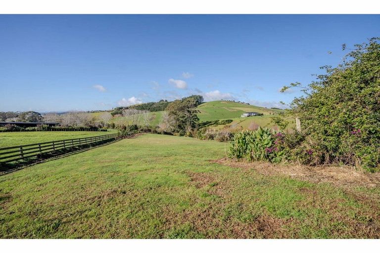 Photo of property in 250b Redcliffs Road, Kerikeri, 0294